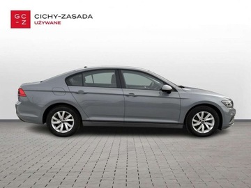 Volkswagen Passat B8 Variant Facelifting 1.5 TSI EVO 150KM 2022 Volkswagen Passat FV23 LED Salon PL APP-Connect od Dealera 1.5 Benzyna, zdjęcie 3