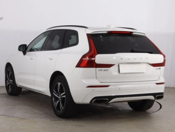 Volvo XC60 II Crossover T5 250KM 2019 Volvo XC60 B5 AWD, Salon Polska, Serwis ASO, 4X4, zdjęcie 3