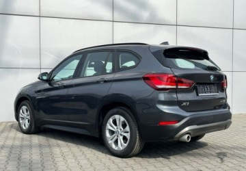 BMW X1 F48 Crossover Plug-In 1.5 25e 220KM 2021 BMW X1 xDrive Plug-In PDC Automat Led Navi Tempomat FV23 1.5, zdjęcie 9
