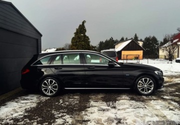 Mercedes Klasa C W205 2016 Mercedes-Benz Klasa C Bezwypadkowe, 279km, Plugin-In, KredytowanieLeasing, zdjęcie 1