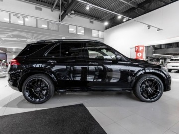 Mercedes GLE V167 SUV Facelifting 3.0 450d 367KM 2026 MERCEDES-BENZ GLE 450 d 4-Matic AMG Line 3.0 (367KM) 2026, zdjęcie 1