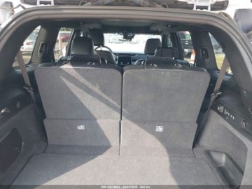 Jeep Grand Cherokee V 2023 Jeep Grand Cherokee 2023r., L Overland 4X4, od ubezpieczalni 3.6 Benzyna, zdjęcie 9