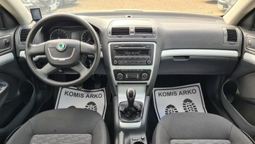 Skoda Octavia II Kombi 2.0 TDI CR DPF 140KM 2011 Škoda Octavia Skoda Octavia 2.0 TDI, Serwis, zdjęcie 10