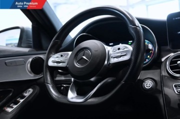 Mercedes Klasa C W205 Kabriolet Facelifting 1.5 200 184KM 2019 Mercedes-Benz Klasa C C200 4MaticFV23kamera cofania AMG line 1.5 184KM, zdjęcie 17