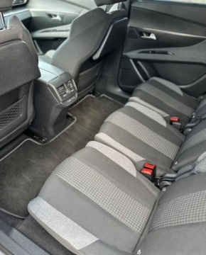 Peugeot 5008 II Crossover 1.6 BlueHDI 120KM 2018 Peugeot 5008 Niemcy,Automat,7 osob,Navi 1.6 Diesel 120KM, zdjęcie 8