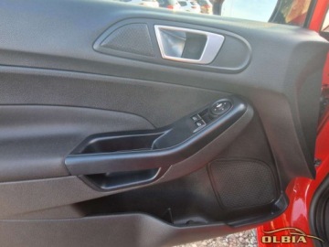 Ford Fiesta VII Hatchback 3d Facelifting 1.0 EcoBoost 100KM 2014 Ford Fiesta Pakiet zewnetrzny ST-line, Nawigacja Super utrzymana Benzyna, zdjęcie 14