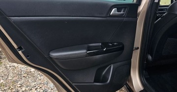 Kia Sportage IV SUV 2.0 CRDi 185KM 2017 Kia Sportage 2.0d 44 skora, siedzenia podgrzewane solardach 2.0 Diesel, zdjęcie 33