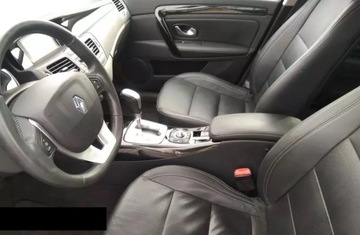 Renault Laguna III Grandtour 2.0 dCi 175KM 2011 Renault Laguna 2.0 DCI 175KM INITIALE 2011r Możliwy transport pod dom!, zdjęcie 3