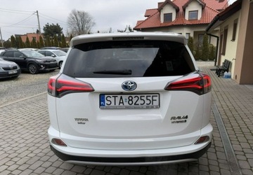 Toyota RAV4 IV 2016 Toyota RAV4 2,5 Hybrid 155KM Navi Klima 2xPDC Kamera Xenony 2.5 Hybryda, zdjęcie 7