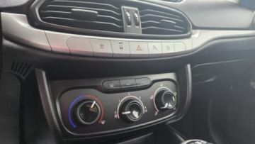 Fiat Tipo II Station Wagon 1.6 MultiJet 120KM 2018 Fiat Tipo ledy multijet 120 koni, zdjęcie 11