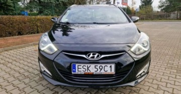 Hyundai i40 Kombi 1.7 CRDi LOW 115KM 2013 Hyundai i40 Hyundai i40 Kombi blue 1.7 CRDi Family 1.7 Diesel 116KM, zdjęcie 1