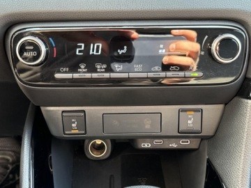 Toyota Yaris IV Hatchback 1.5 Hybrid Dynamic Force 116KM 2024 Toyota Yaris Hybrid 1.5 Style IV (2020-) Hybrid 1., zdjęcie 18