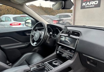 Jaguar F-Pace SUV 2.0 i4 250KM 2020 Jaguar F-Pace 2020r. 2.0 Benzyna 250KM, zdjęcie 8