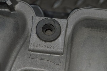 FORD USA MUSTANG 5.0 2012 KOLEKTOR NASÁVÁCÍ VZDUCHU