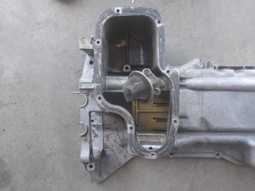 VANA OLEJ VK56DE 5.6 INFINITI QX56 NISSAN ARMADA TITAN PATROL