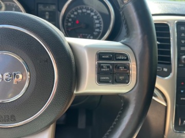 Jeep Grand Cherokee IV Terenowy 3.0 V6 CRD 241KM 2011 Jeep Grand Cherokee Salon Polska 4x4 Overland Skory Panorama Kamera Tempom, zdjęcie 23