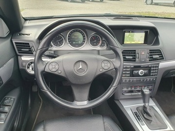 Mercedes Klasa E W212 Kabriolet 200 CGI BlueEFFICIENCY 184KM 2011 Mercedes E 200 Kabriolet Avantagrde FULL OPCJA, zdjęcie 31