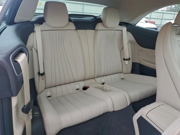 Mercedes Klasa E W214 2023 Mercedes-Benz Klasa E 450 4Matic 2023 3.0l 3.0 Benzyna 375KM, zdjęcie 10