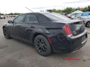 Chrysler 300C II 2019 Chrysler 300 2019 r., 3,6L 300 4X4 3.6 Benzyna 292KM, zdjęcie 3