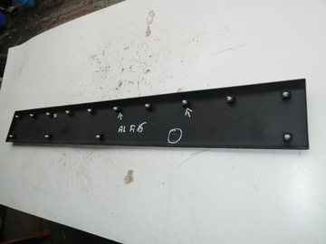 НАКЛАДКА БОКОВАЯ RENAULT MASTER 828210160R