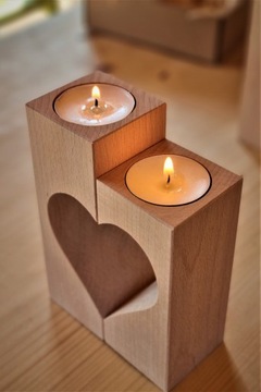 Набор деревянных подсвечников, подарок-сердце на День святого Валентина.
