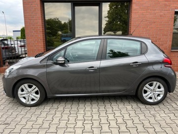 Peugeot 208 I Hatchback 5d Facelifting 1.2 PureTech 82KM 2018 Peugeot 208 1.2 benzyna 83 KM nawigacja LED zarej w PL zadbany zamia, zdjęcie 23