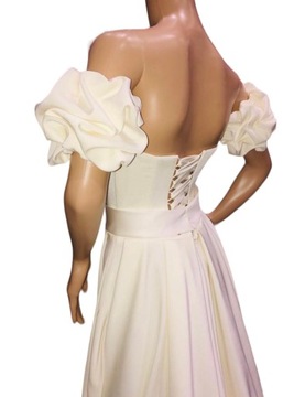 Piękna suknia ślubna z gorsetem bufkami śmietankowa klasyczna S/M