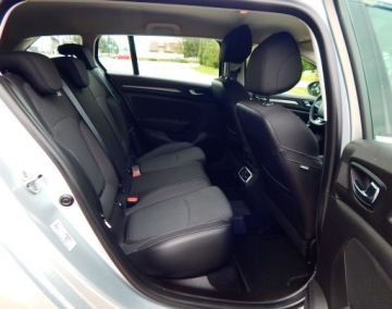 Renault Megane IV Grandtour Facelifting 1.3 TCe 140KM 2022 Renault Megane IV 1.33 TCE kombi bogata wersja ładny zadbany bezwypadkowy, zdjęcie 10