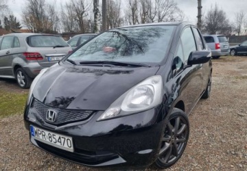 Honda Jazz III 1.4 i-VTEC 100KM 2009 Honda Jazz Honda Jazz 1.4 i-VTEC Elegance 1.3 Benzyna 100KM, zdjęcie 2