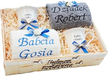 2Ręczniki z Haftem Kubki Prezent na Dzień Babci