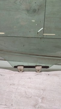 MAZDA 3 III 2017 PŘEDNÍ STRANA PRAVÁ SKLO (OKNO) DVEŘE