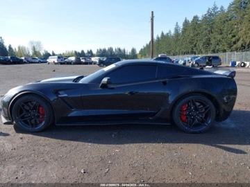 Chevrolet Corvette C7 2018 Chevrolet Corvette Z06 2018 6.2l 6.2 Benzyna 650KM, zdjęcie 2
