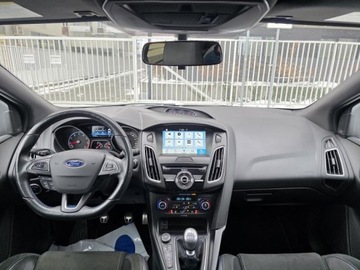Ford Focus III RS 2.3 EcoBoost 350KM 2017 FORD FOCUS III RS 2.3l EcoBoost RS 350KM * 4X4 / AWD * Przebieg: 118,727km, zdjęcie 7