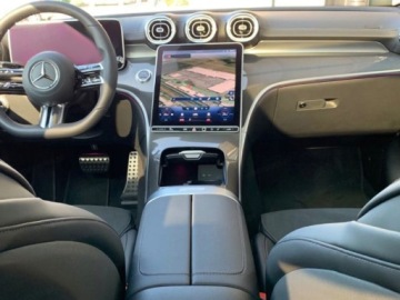 Mercedes Klasa C W206 2025 300 de 4-Matic AMG Sedan 2.0 (326KM) 2025, zdjęcie 5