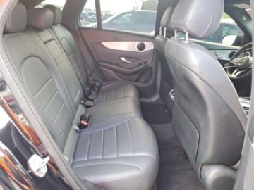 Mercedes GLC C253 2021 Mercedes-Benz GLC 2021 MERCEDES-BENZ GLC 300 2.0 Benzyna 300KM, zdjęcie 10