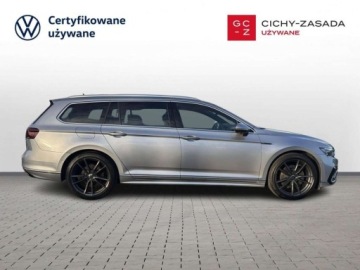 Volkswagen Passat B8 Variant Facelifting 2.0 TDI SCR 200KM 2022 Volkswagen Passat R-Line 4Mot. HarmanKardon LED Matrix Hak Kamera Cofania, zdjęcie 5