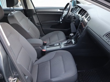 Volkswagen Golf VIII Variant 1.5 eTSI 150KM 2020 VW Golf 1.5 TSI, Salon Polska, Automat, VAT 23%, zdjęcie 8