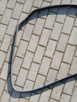 ПРОКЛАДКА ДВЕРИ КУЗОВА ПРАВАЯ ЗАДНЯЯ VOLVO V60 И ЗАДНЯЯ ПРАВАЯ