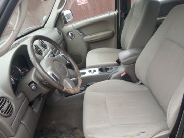 Jeep Cherokee III 2.8 CRDi 163KM 2005 JEEP CHEROKEE 2,8 CRDI, zdjęcie 4