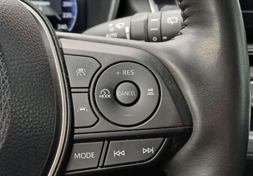 Toyota Corolla Cross 2.0 Hybrid Dynamic Force 197KM 2022 Toyota Corolla Cross Corolla Cross Premiere Edition Vat Marza Salon PL, zdjęcie 31