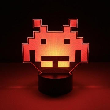 ЛАМПА Space Invaders 16 цветов RGB Pilot