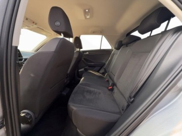 Volkswagen T-Roc I SUV Facelifting 1.5 TSI ACT 150KM 2023 Volkswagen T-Roc 1.5 TSI STYLE DSG 2023 1.5 Benzyna 150KM, zdjęcie 26