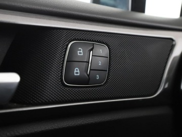 Ford Mondeo V Kombi Facelifting 2.0 EcoBlue 150KM 2020 Ford Mondeo FV23% Titanium automat navi kamera, zdjęcie 37