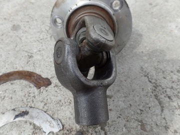 KRZYŻAK WAŁU KARDANA PRZEKŁADNIA YAMAHA V MAX 1200