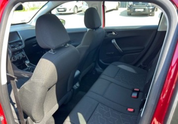 Peugeot 2008 I SUV Facelifting 1.2 PureTech 110KM 2018 Peugeot 2008 Automat Panorama Nawigacja 1.2 Benzyna 110KM, zdjęcie 18