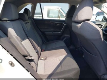 Toyota RAV4 V 2022 Toyota RAV4 XLE 2022 2.5l 2.5 Benzyna 203KM, zdjęcie 12