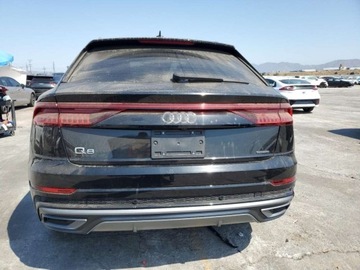 Audi Q8 2023 Audi Q8 Premium Plus S-Line 2023 3.0l 3.0 Benzyna 335KM, zdjęcie 2