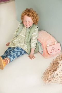 Манеж, беговел, ходунки для девочки года, плюш и дерево.