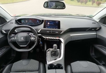 Peugeot 3008 II Crossover 1.2 PureTech 130KM 2017 Peugeot 3008 Bezwypadkowy - serwis - wersja Allure 1.2 Benzyna 131KM, zdjęcie 26