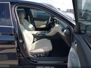  Genesis G70 2.0T 2023 2.0 Benzyna 252KM, zdjęcie 9